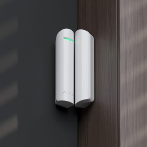 AJA_DOORPROTECT-PLUS-W - Contatto magnetico radio con ingresso contaimpulsi, colore bianco
